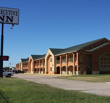 Executive Inn Brookshire Exterior photo
