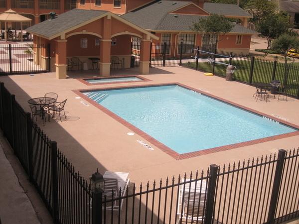 Executive Inn Brookshire Exterior photo